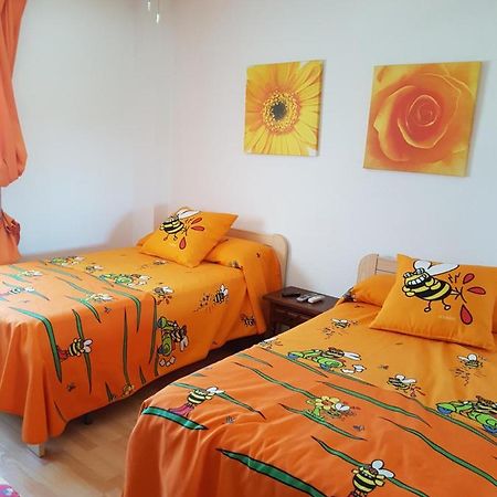 Apartamento Frente Al Mar Рокетас де Мар Екстериор снимка